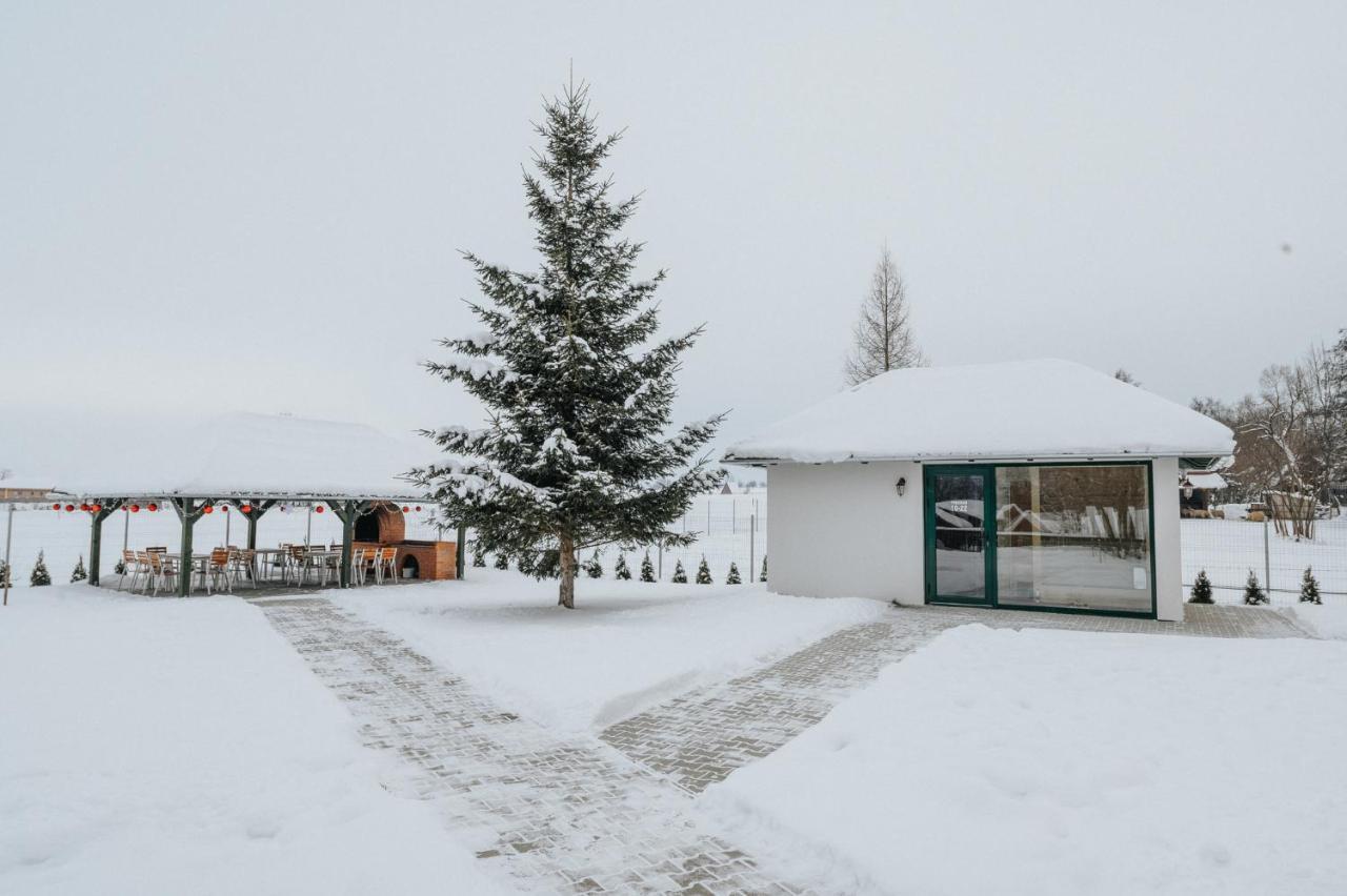 Bed and Breakfast Kadarhaz Vlahita Exteriér fotografie